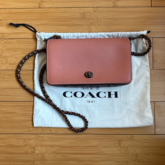 Coach Dinky in Pewter/Melon Bordeaux Colorblock Crossbody - Picture 1 of 9